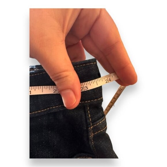 🆕 NWT Levi’s 24 24w Mid High Rise Straight Leg Mid Length Shorts Plus Size - Picture 6 of 14